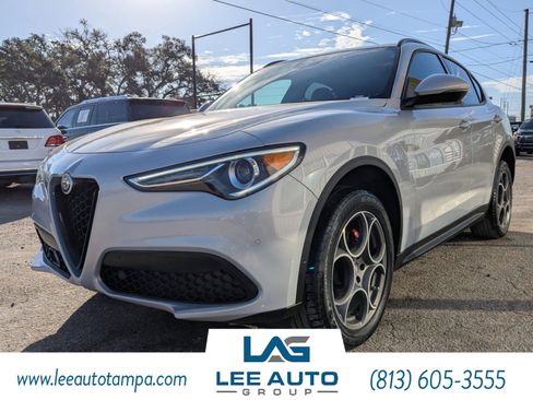 Used 2022 Alfa Romeo Stelvio Sprint image 8