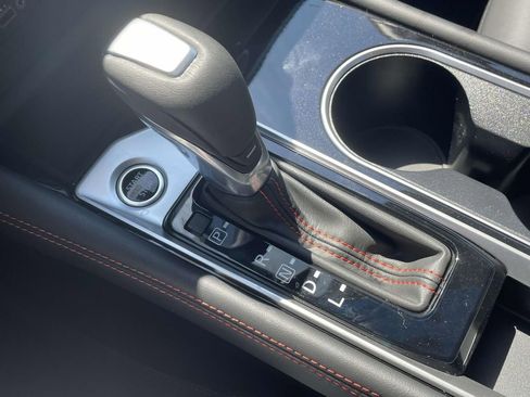 New 2025 Nissan Altima 2.5 SR image 30