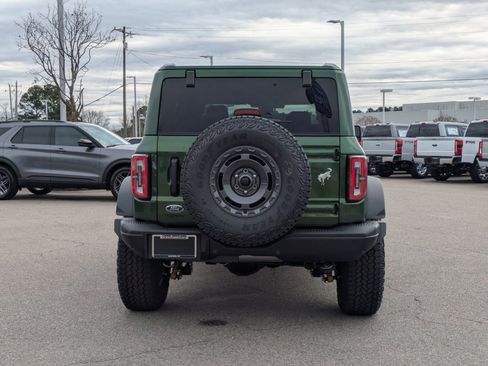 New 2025 Ford Bronco Badlands image 5