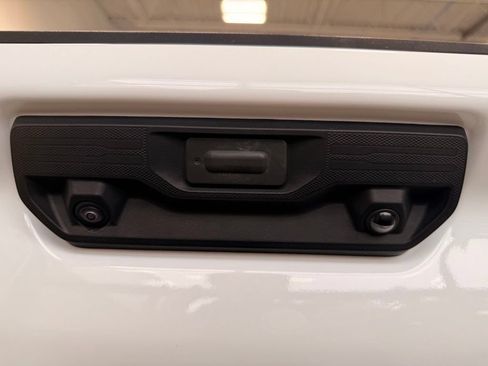 Used 2026 Chevrolet Silverado 2500 LT AWD/4WD image 9