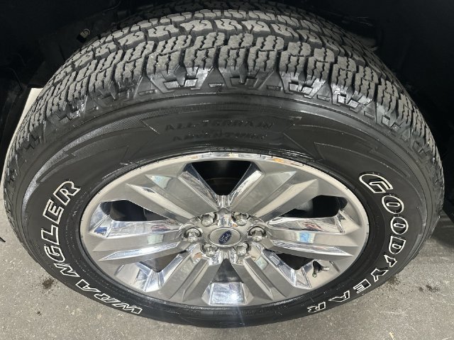 Used 2020 Ford F150 XLT w/ Equipment Group 302A Luxury AWD/4WD image 23
