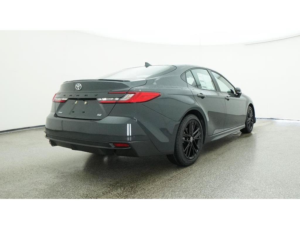 Used 2025 Toyota Camry SE FWD image 29