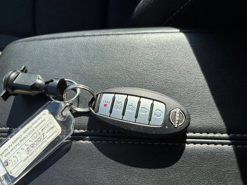 Used 2025 Nissan Altima 2.5 SV FWD image 20