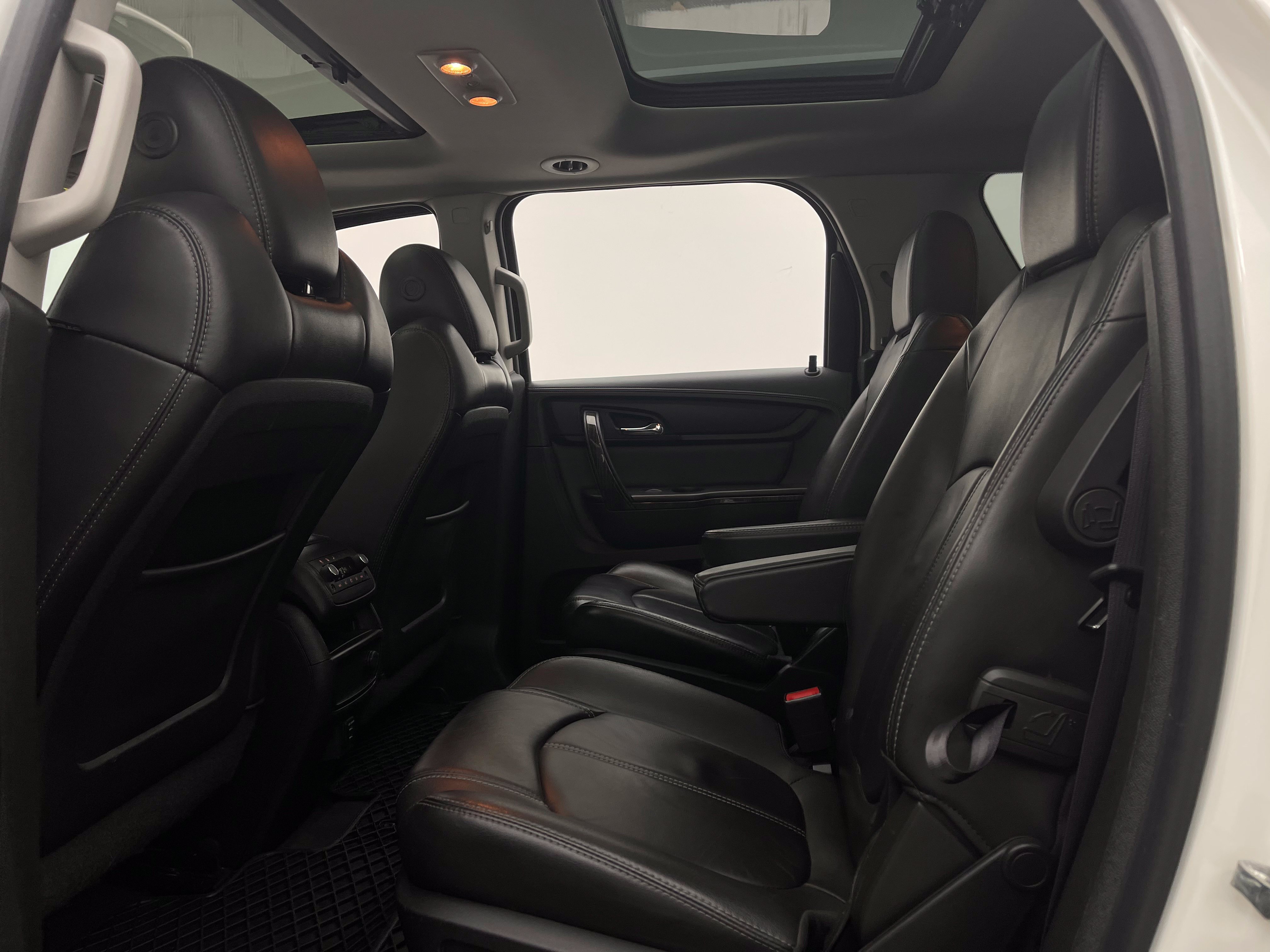 Used 2015 GMC Acadia SLT FWD image 41
