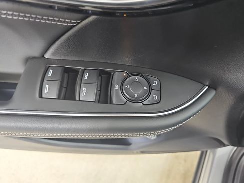 Certified 2023 Buick Envision Preferred w/ Sport Touring Package AWD/4WD image 33