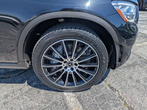 Used 2022 Mercedes-Benz GLC 300 image 12