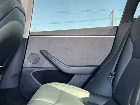 Used 2025 Tesla Model 3 RWD image 21