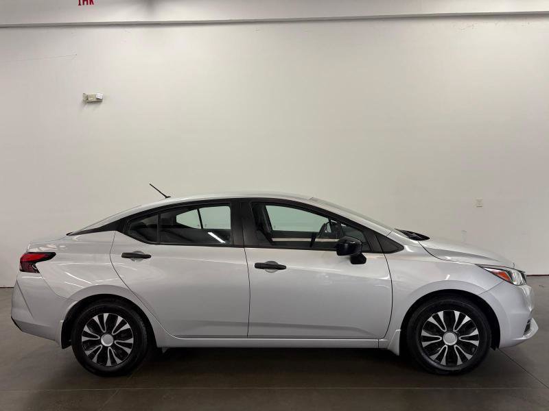 Used 2021 Nissan Versa S FWD image 2