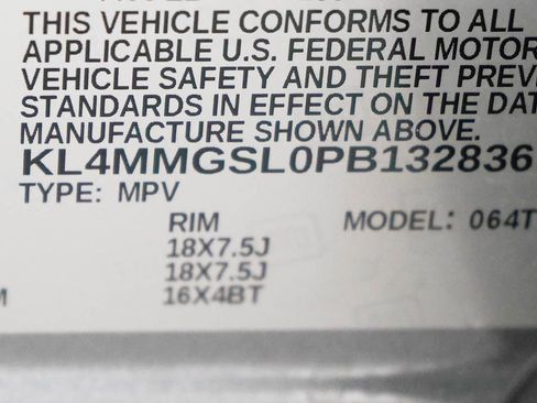 Used 2023 Buick Encore GX Essence w/ Experience Buick Package AWD/4WD image 29