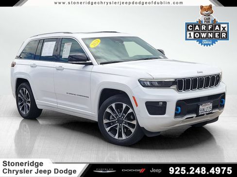 Used 2023 Jeep Grand Cherokee Overland w/ Advanced Protech Group III AWD/4WD image 1