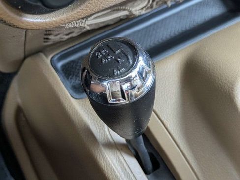 Used 2013 Jeep Wrangler Unlimited Sahara w/ Connectivity Group AWD/4WD image 23