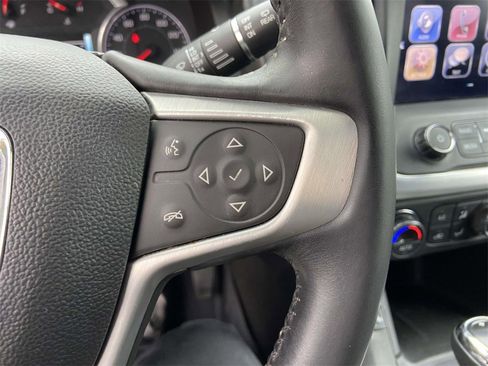 Used 2017 GMC Acadia SLT image 33