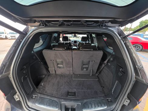 Used 2020 Dodge Durango R/T w/ Blacktop Package AWD/4WD image 12