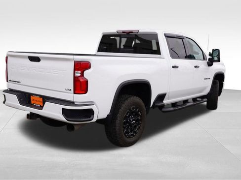 Certified 2022 Chevrolet Silverado 2500 LTZ w/ LTZ Plus Package image 6