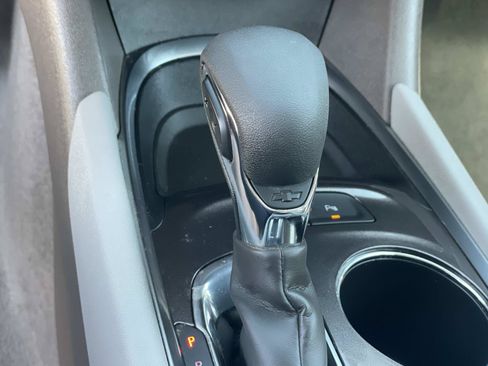 Used 2024 Chevrolet Malibu LT FWD image 16