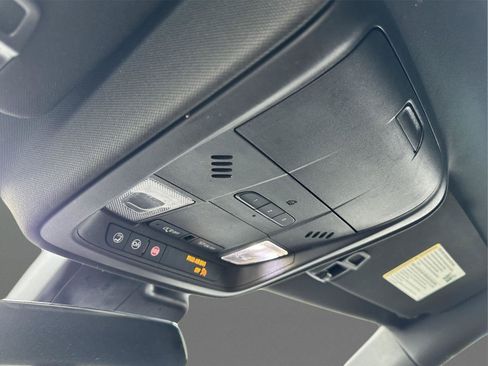 Used 2020 Cadillac XT4 Premium Luxury FWD image 23