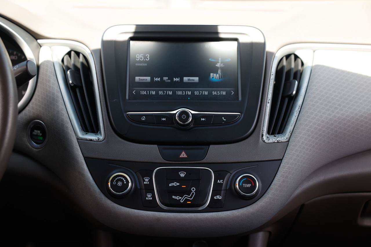 Used 2016 Chevrolet Malibu LS FWD image 34