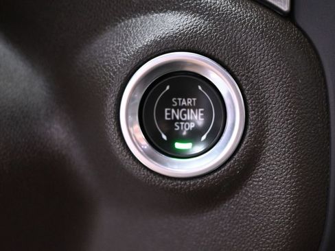 Used 2020 GMC Sierra 1500 Denali w/ Denali Ultimate Package AWD/4WD image 8