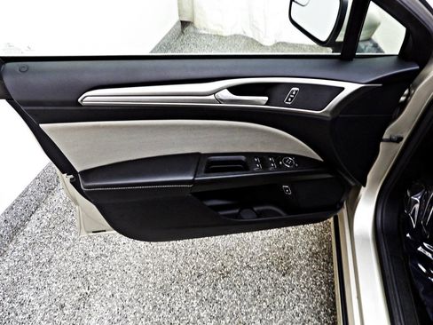 Used 2018 Ford Fusion S image 7