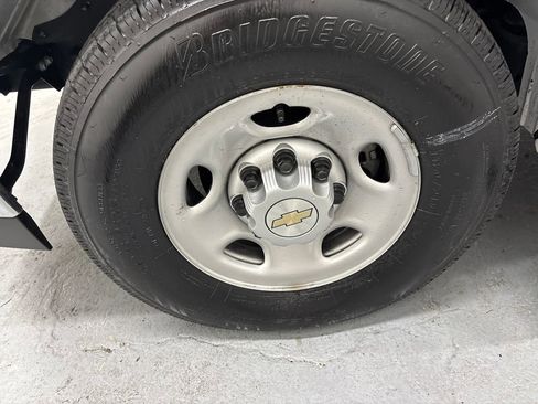 New 2024 Chevrolet Express 3500 Extended image 27