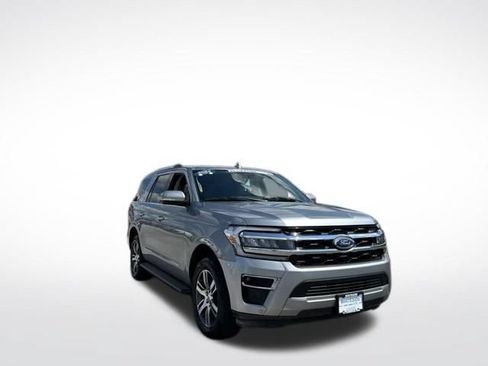 Used 2024 Ford Expedition Limited AWD/4WD image 1