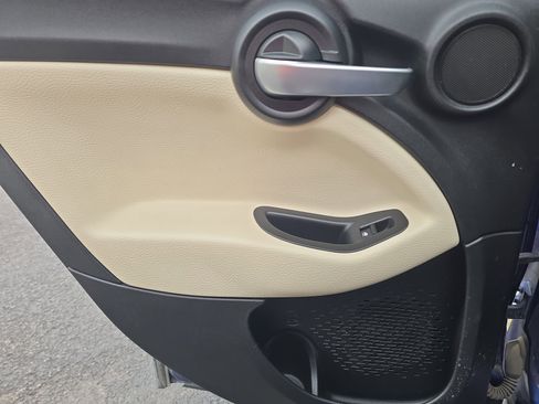 Used 2019 FIAT 500X Trekking image 26