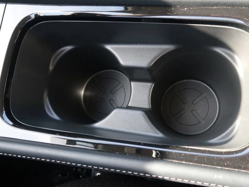 Used 2023 Nissan Kicks SV FWD image 30