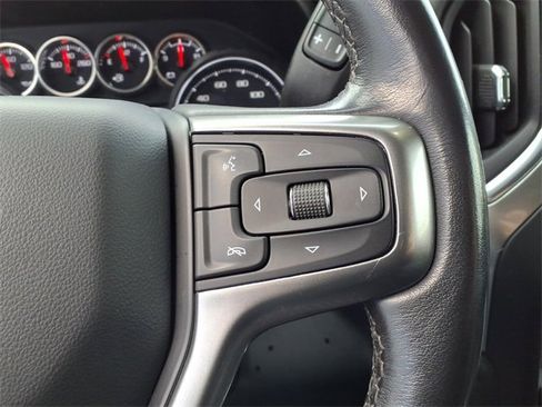 Used 2021 Chevrolet Silverado 1500 LT Trail Boss w/ Convenience Package II image 16