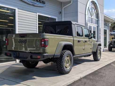 New 2026 Jeep Gladiator Sport image 4