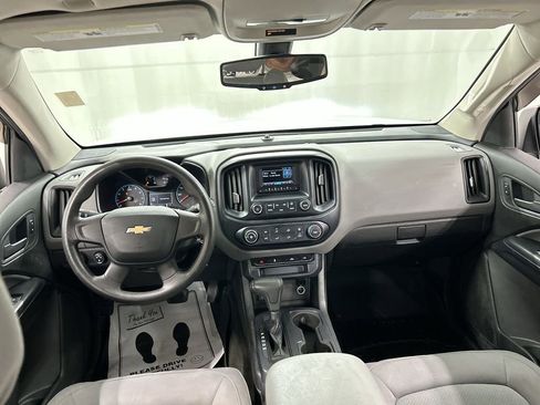 Used 2016 Chevrolet Colorado W/T AWD/4WD image 18