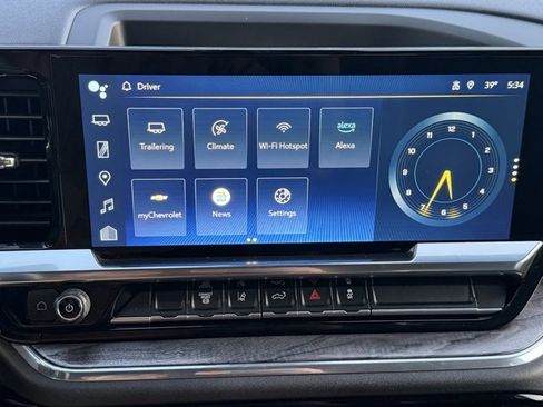 Used 2024 Chevrolet Silverado 2500 LTZ image 32