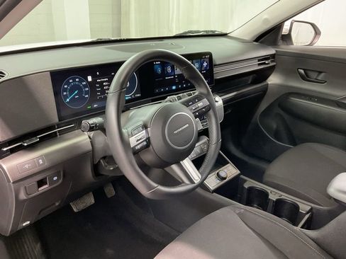 Used 2024 Hyundai Kona SEL FWD image 17