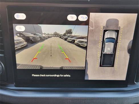 New 2026 Ford F250 Platinum w/ FX4 Off-Road Package image 13