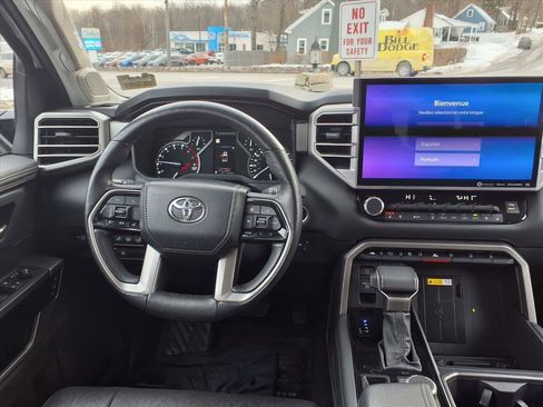 Used 2023 Toyota Tundra Limited image 8