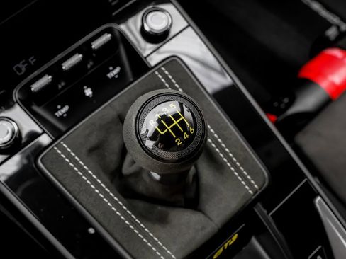 Used 2022 Porsche 911 GT3 image 18