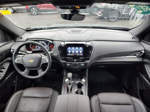 Certified 2023 Chevrolet Traverse High Country image 2
