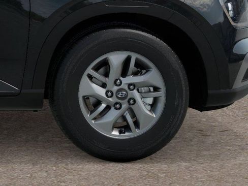 New 2026 Hyundai Venue SE image 8