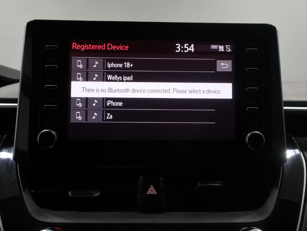 Used 2020 Toyota Corolla LE FWD image 25