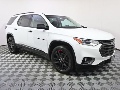Used 2018 Chevrolet Traverse Premier w/ Redline Edition AWD/4WD image 8