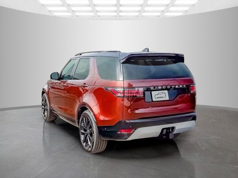 New 2026 Land Rover Discovery Limited Edition image 3
