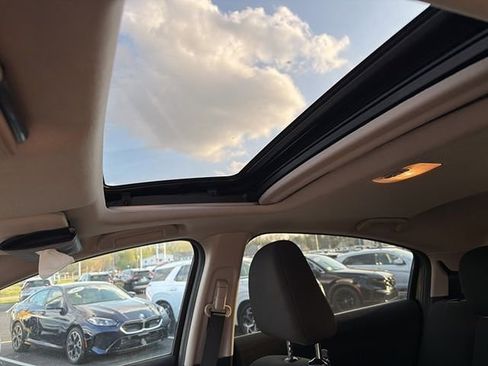 Used 2016 Honda HR-V EX image 6