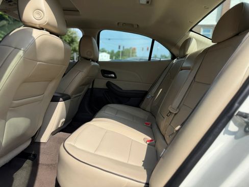 Used 2014 Chevrolet Malibu LT FWD image 29
