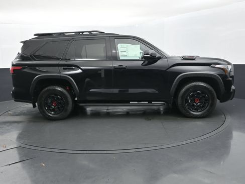 Used 2026 Toyota Sequoia TRD Pro AWD/4WD image 6