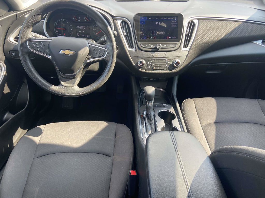 Used 2023 Chevrolet Malibu LT FWD image 10