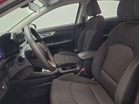 Used 2022 Kia Forte LXS w/ LXS Technology Package FWD image 17