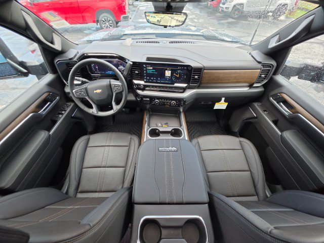 New 2026 Chevrolet Silverado 2500 High Country w/ High Country Premium Package AWD/4WD image 30