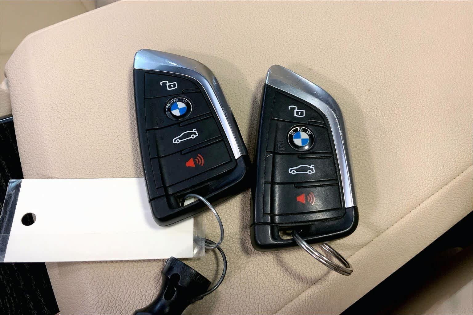 Used 2021 BMW 330i xDrive Sedan w/ Convenience Package AWD/4WD image 14