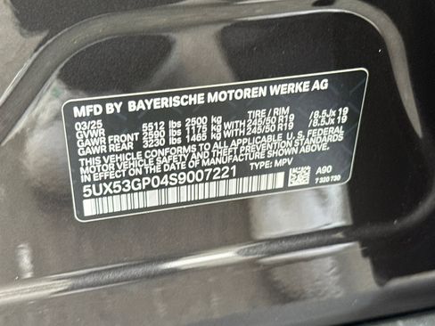 Used 2025 BMW X3 xDrive30i w/ Premium Package image 39