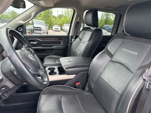 Used 2023 RAM 2500 Laramie AWD/4WD image 3