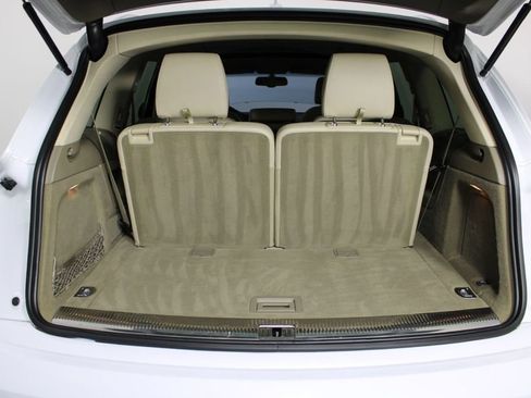 Used 2015 Audi Q7 3.0T Premium Plus w/ Premium Plus Package image 30